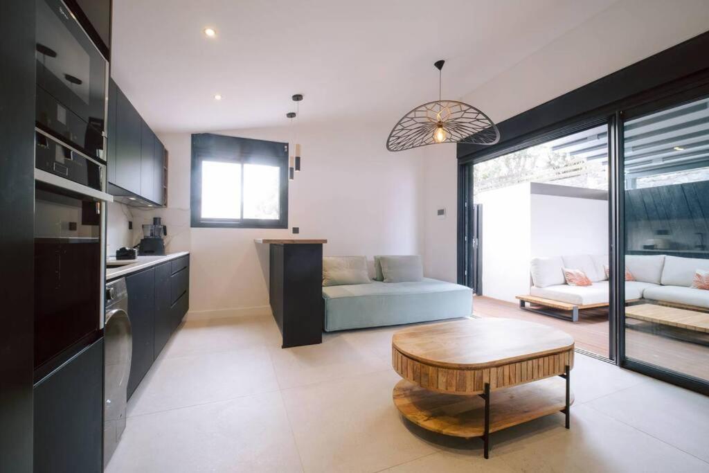 Summer Cosy - Villa Classee 4 Etoiles - 2 Suites Avec Piscine Chauffee Et Jacuzzi Integre Idealement Situee Chemin Summer 圣吉尔莱班 外观 照片